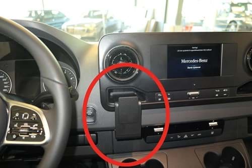 Bild von Brodit 213556 ProClip Fahrzeughalter für Mercedes Benz Sprinter BJ 19-20 Lenkrad rechts oben, extra starke Ausführung
