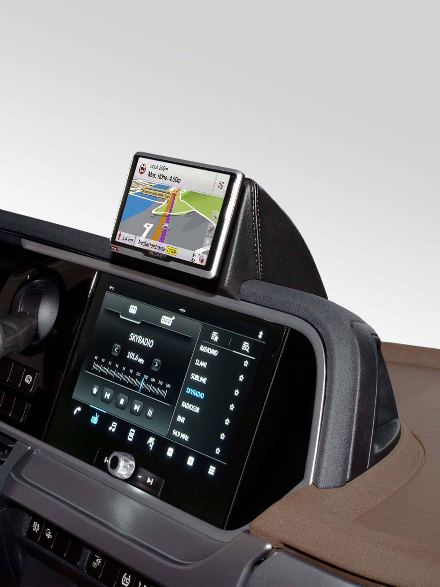Bild von Kuda Telefonkonsole 4165 Kunstleder für DAF XF/XFC/XG/XG+/XD/XDC